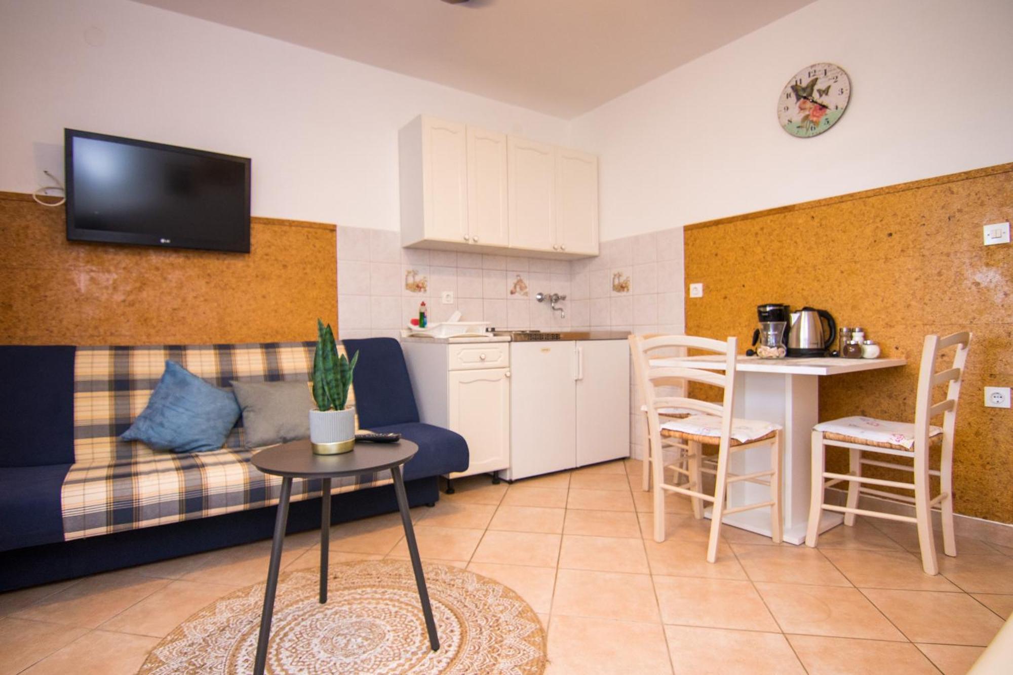 Apartments City Center Dekanic Krk Town Exterior foto